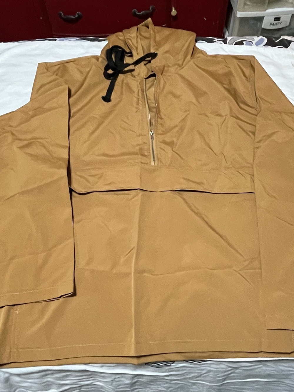Men's Hooded Anorak Jacket in Tan
15-07